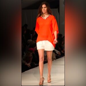 NWT STRAIGHT OFF THE RUNWAY! DVF KORA TOP OCEAN CORAL. Size M $268